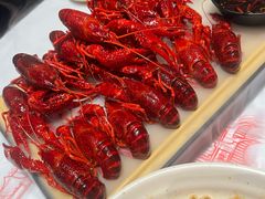 -肥肥虾庄·金牌油焖大虾(杨园滨江时代walk店)