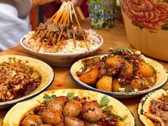 -拈签一笑黄牛肉辣卤串串
