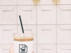 拿铁-JPG coffee(广州体育西店)