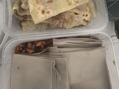 -溢心园香河肉饼总店