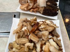 -蘑统田下·野生菌火锅