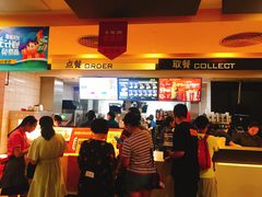 -麦当劳(新世纪环球中心店)