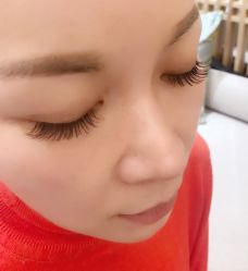 -一本X目奈子日式单根美睫专业店
