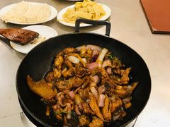 -胡须佬鸡煲四季火锅店(石厦西村直营店)