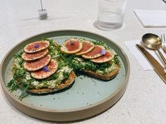 无花果手撕鸡肉tapas-Toris(LuOne凯德晶萃广场店)