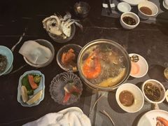 -半岛翡丽海鲜自助餐厅(观风亭店)