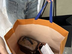 -聚云奢二手奢侈品黄金手表包包回收·中古店(上海店)