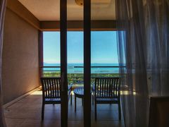 -三亚湾海居铂尔曼度假酒店