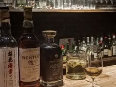 -格兰酒吧Glen Bar