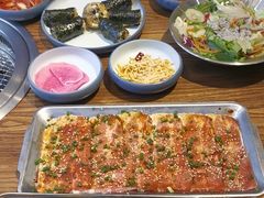 -明洞阿姨·韩式酱蟹烤肉·创意料理(三元桥店)