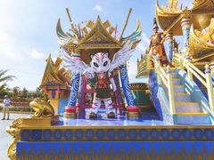 -七彩云南欢乐世界