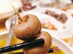 -兔行天下-鸿鹤鲜锅兔(中海国际店)