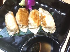 -万岁料理回转寿司(华贸店)