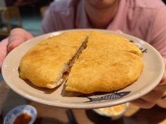 特色烤饼（鲜肉）-肖四女乐山跷脚牛肉(世博源店)