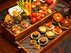 -恰餐厅及酒吧 CHAR Bar & Grill (北京丽都皇冠假日店)