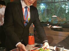 -沪小胖小龙虾(淮海中路旗舰店)