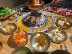 -金顺韩式烤肉·网红烤肉店(广利路店)