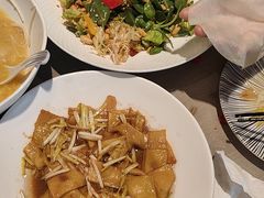 -凤凰园烤鸭店·唐山菜·传承花椒肉(老唐丰路店)