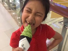 -杭州滨江宝龙城