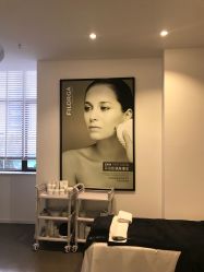 -様共享美容连锁机构