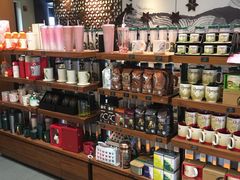 零售区-星巴克臻选(成都宽窄巷子店)