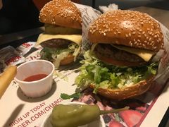 -The Habit Burger Grill 哈比特汉堡(复兴soho店)