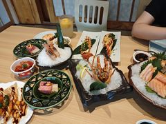 -花和海鲜自助(梅江店)
