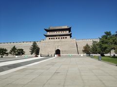 -城墙带状公园-大同古城墙广场停车场