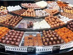 -Laderach 莱德拉(上海环贸iapm店)