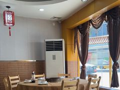 -濠轩阁特色生蚝火锅(水湾路店)