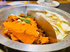 -沸炉重庆老火锅(军事博物馆店)