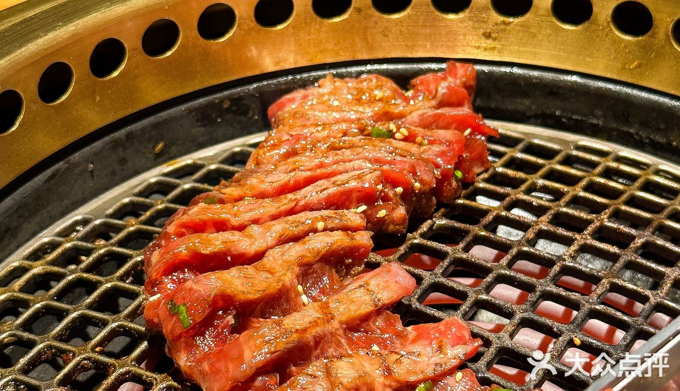 确定不是小吃店？烧肉小吃通通都会做！  