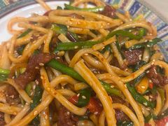 -欧提汗·新疆餐厅·清真(银都路店)