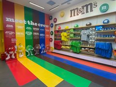 -m豆巧克力世界(上海世茂广场店)