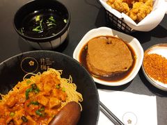 老上海辣肉拌面-贡梅老面馆·蟹粉面·无锡特色小吃(南长街主推店)