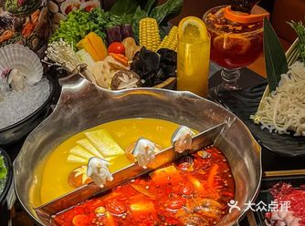 大连首家湊湊火锅小酒馆