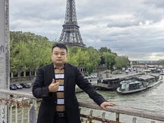 -埃菲尔铁塔