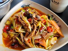 -肖四女乐山跷脚牛肉(世博源店)