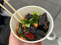 -黑色经典臭豆腐·湖南特产(步行街店)