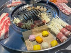 -哈哈碳都·牛肋条无限自助烤肉(台江万达店)