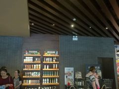 -星巴克臻选(济南万达店)