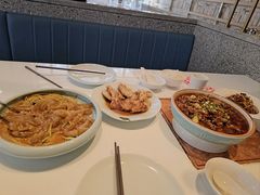 -红樱桃·欢乐餐厅(太原里店)