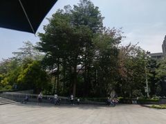 -英雄广场