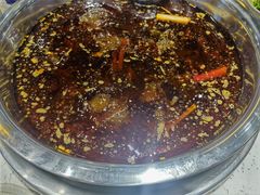 -肖肖酸萝卜鱼火锅(总店)