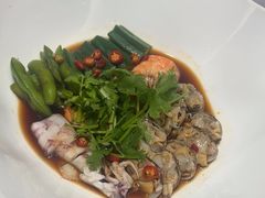 -红鼎豆捞·非遗鲍皇汤火锅(宝丰路店)