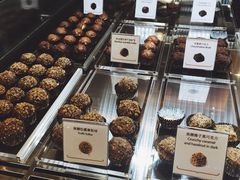 -VENCHI 闻绮(北京国贸商城店)