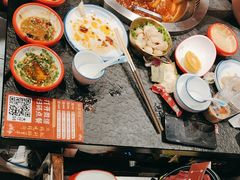 -醉董牛川派鲜肉自选火锅(烟台店)