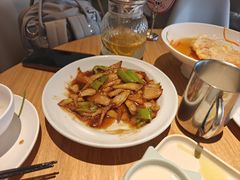 -关东小磨东北菜(上海长风大悦城店)