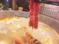 -鲜入围煮花胶鸡海鲜火锅