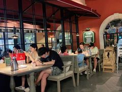 大堂-前海沿·青岛菜(李沧万达店)